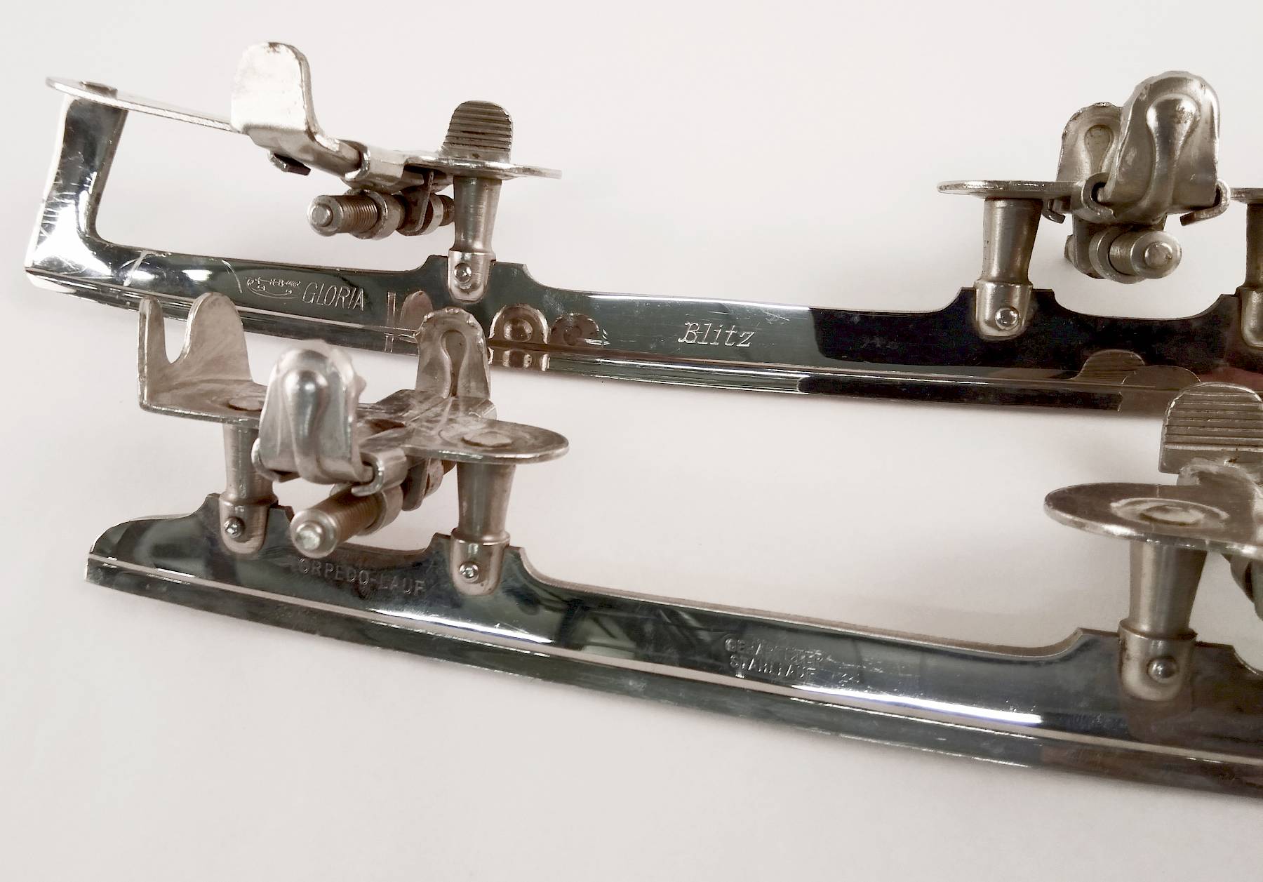 Historische Schlittschuhkufen